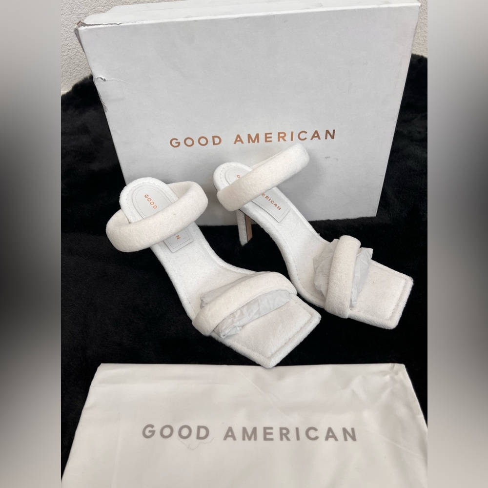 Good American White Terry Cloth Square Toe High Heel Sz 7.5